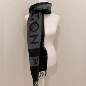 EUC Louis Vuitton Long Scarf Black And Grey Double Sided Reversible​​​​​​